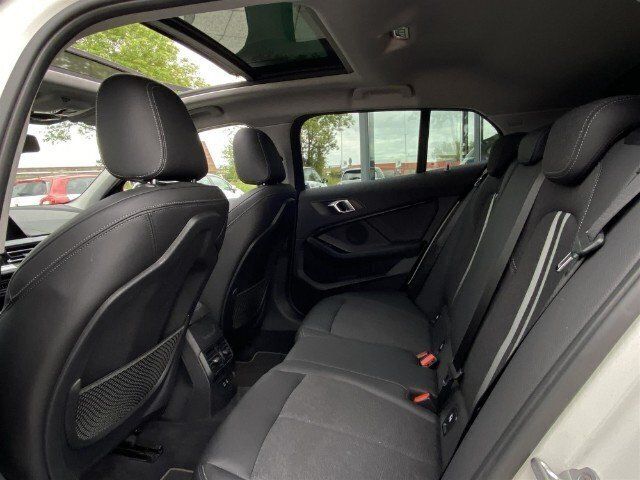 Gebraucht BMW 116 116 PS (85 kW) 2020 Weiß Kleinwagen