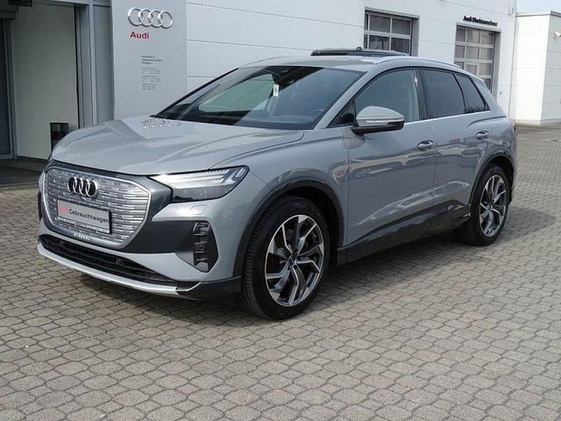 Gebraucht Audi e-tron 219 kW (299 PS) 2023 Mondsteingrau SUV