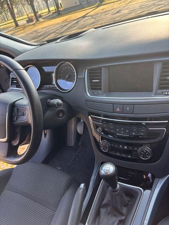 Gebraucht Peugeot 508 Active 150 PS (110 kW) 2015 Braun Kombi