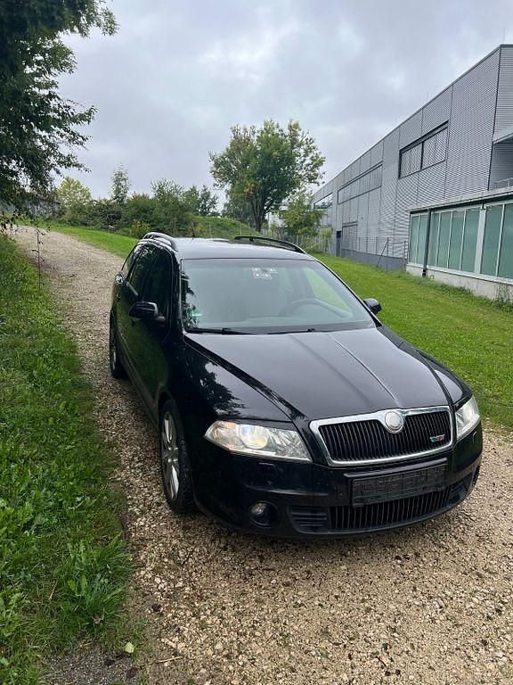 Schwarz Gebraucht 2008 Skoda Octavia RS Kombi | 2.199 € (Superpreis) - Bild 1/4