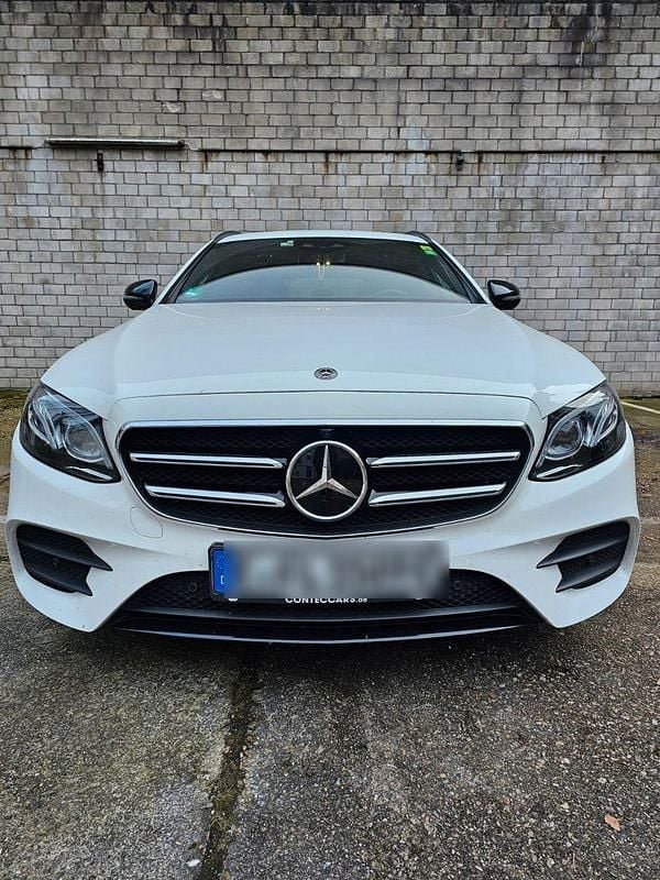 Gebraucht Mercedes E300 194 PS (142 kW) 2020 Weiß Kombi