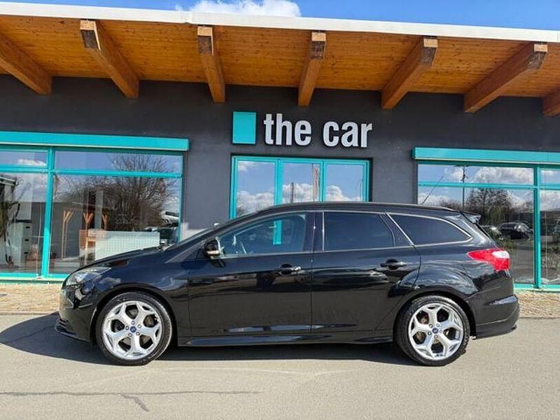 Gebraucht Ford Focus ST 250 PS (183 kW) 2014 Andere Limousine