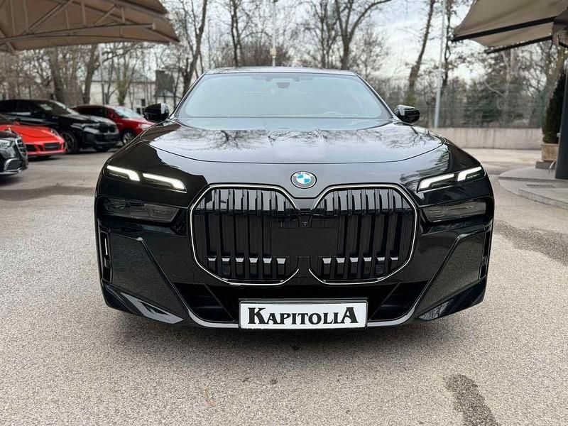 Gebraucht BMW 740 489 PS (359 kW) 2023 Limousine