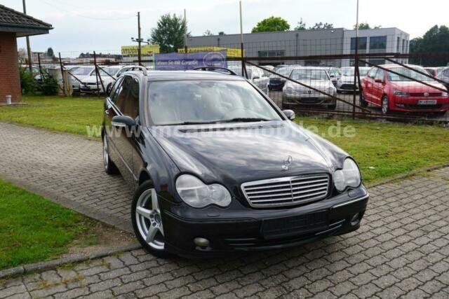 Schwarz Gebraucht 2003 Mercedes C200 Kombi | 2.499 € (Fairer Preis) - Bild 1/4