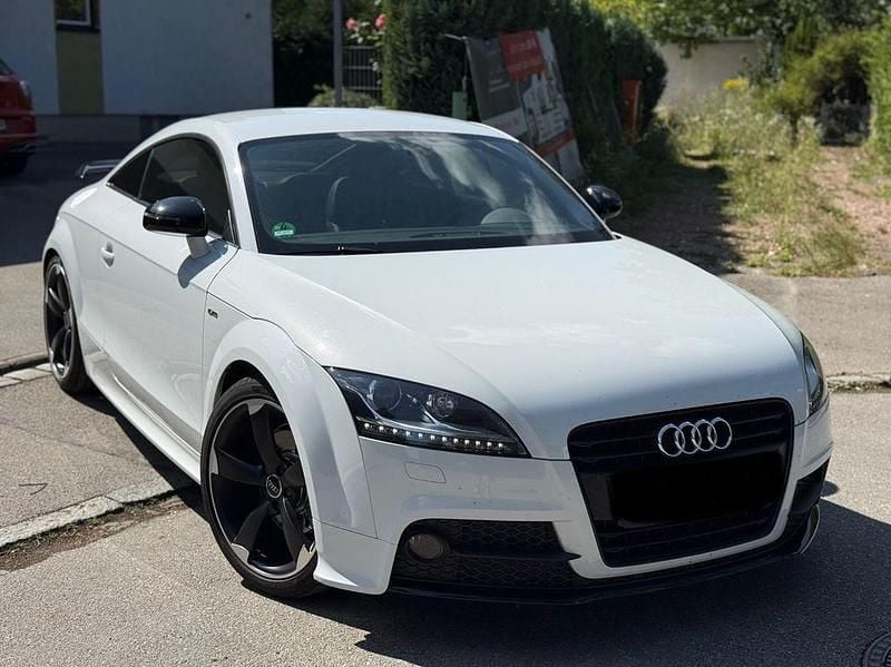 Weiß Gebraucht 2013 Audi Coupé Competition Coupé | 13.999 € (Guter Preis) - Bild 1/4