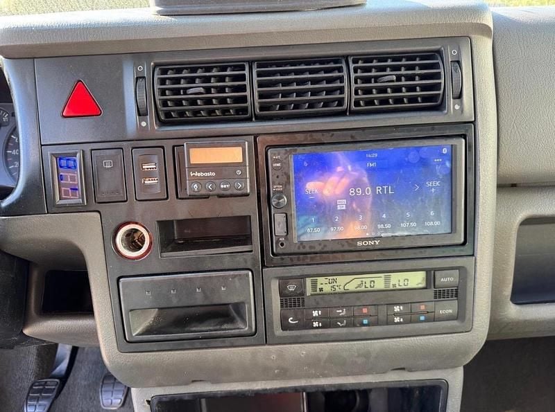 Gebraucht VW T4 151 PS (111 kW) 2001 Silber Van