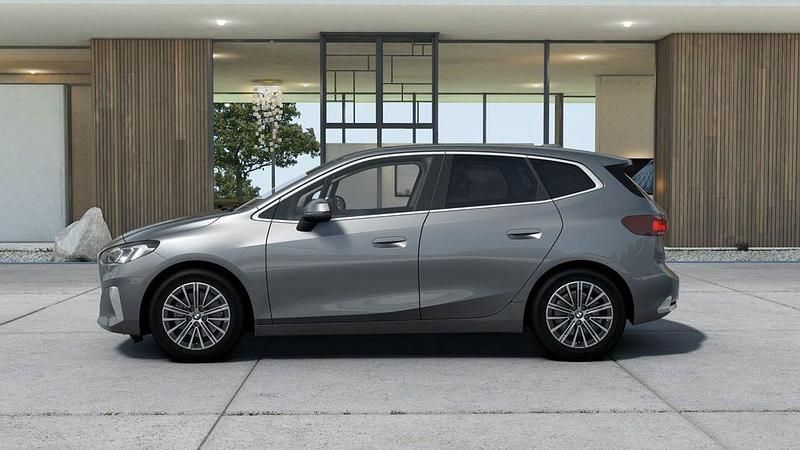 Gebraucht BMW 216 Active Tourer Luxury Line 122 PS (89 kW) 2024 Grau Van / Kleinbus