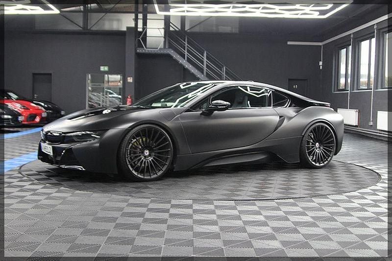 Gebraucht BMW i8 Sport Line 374 PS (275 kW) 2018 Schwarz Coupé