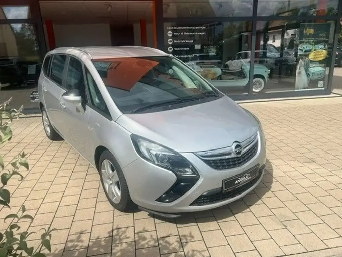 Gebraucht Opel Zafira Tourer Style 165 PS (121 kW) 2016 Silber Van / Kleinbus