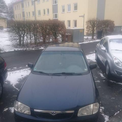 Gebraucht Mazda 323 88 PS (64 kW) 1999 Blau Limousine