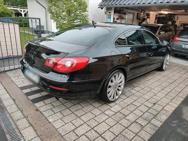 Gebraucht VW Passat 299 PS (219 kW) 2008 Schwarz Limousine