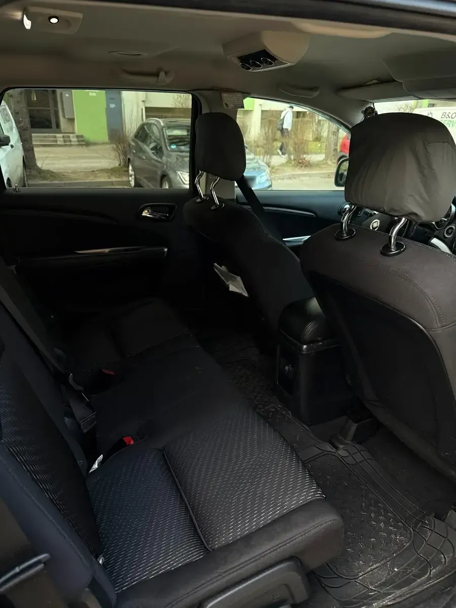 Gebraucht Fiat Freemont 140 PS (102 kW) 2013 Schwarz SUV