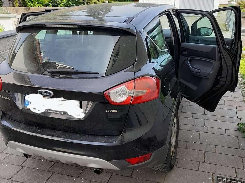 Schwarz Gebraucht 2010 Ford Kuga Trend SUV | 5.700 € (Etwas zu teuer) - Bild 1/4