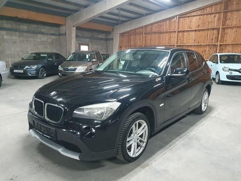 Schwarz Gebraucht 2012 BMW X1 SUV | 4.790 € (Fairer Preis) - Bild 1/4