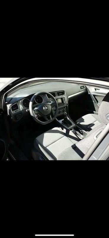 Gebraucht VW Golf VII Trendline 86 PS (63 kW) 2015 Grau Kleinwagen