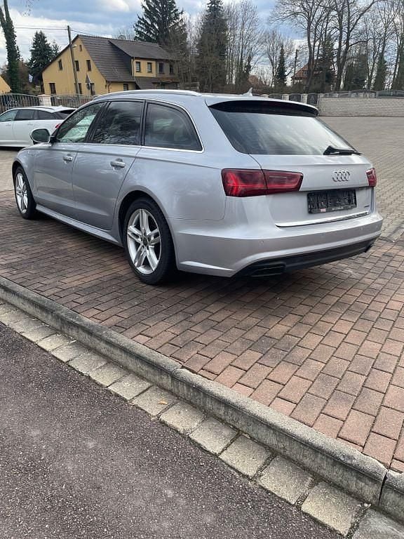 Gebraucht Audi A6 Ambiente 272 PS (200 kW) 2017 Schwarz Limousine