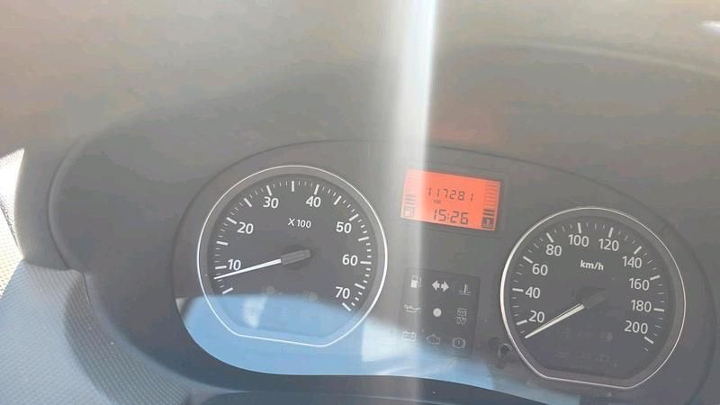 Second-hand Dacia Sandero 75 CP (55 kW) 2009 Roșu Berlinǎ