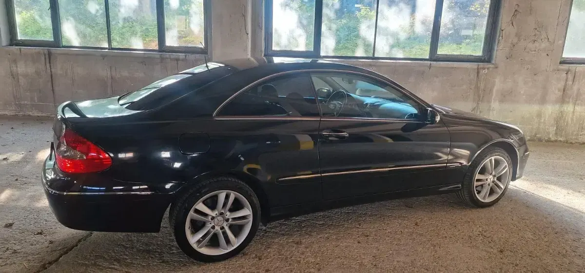 Gebraucht Mercedes CLK350 272 PS (200 kW) 2006 Schwarz Coupé