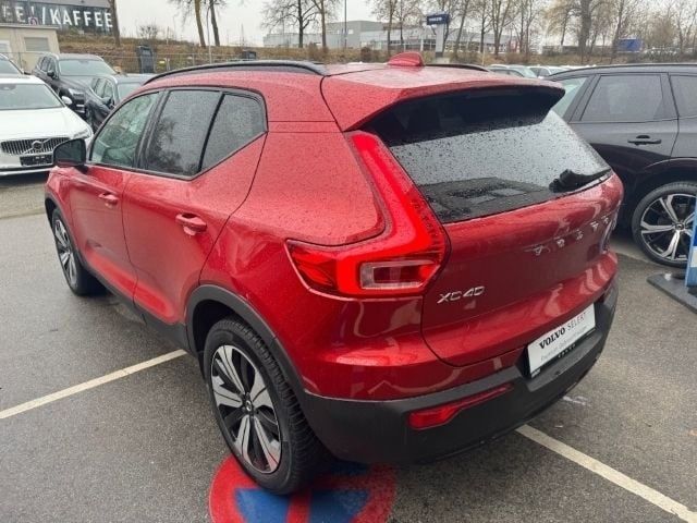 Gebraucht Volvo XC40 Plus 211 PS (155 kW) 2022 Rot SUV