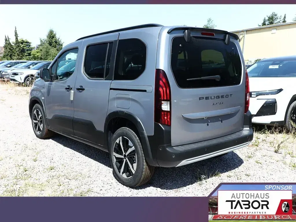 Neu Peugeot Rifter GT 131 PS (96 kW) 2026 Silber Van / Kleinbus