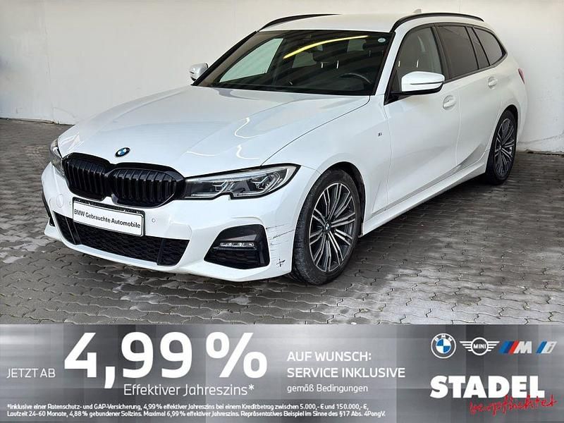 Alpinweiss uni Gebraucht 2022 BMW 318 M Sport Kombi | 26.440 € (Fairer Preis) - Bild 1/4