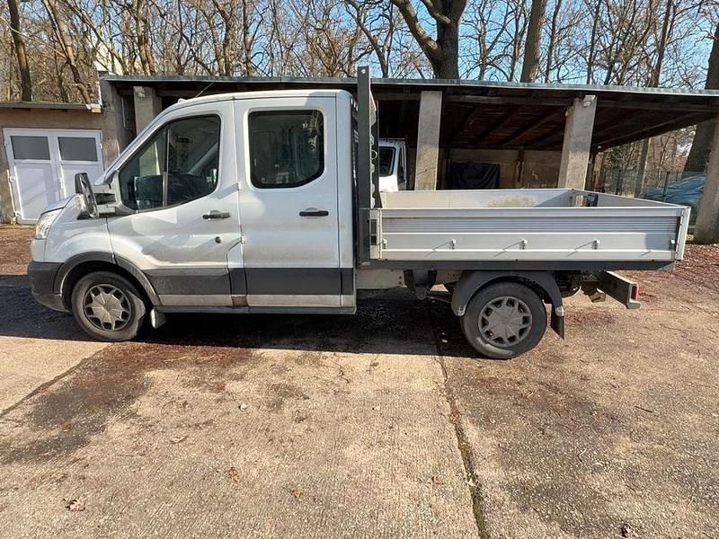Gebraucht Ford Transit 131 PS (96 kW) 2021 Weiß Van / Kleinbus