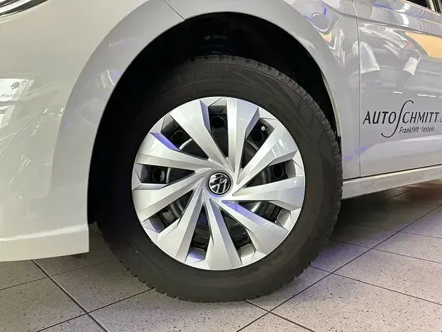 Gebraucht VW Polo Life 95 PS (69 kW) 2025 Ascotgrau Kleinwagen