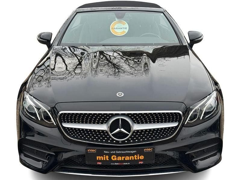 Gebraucht Mercedes E350 AMG line 299 PS (219 kW) 2020 Schwarz Cabrio
