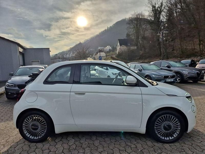 Gebraucht Fiat 500e Icon 86 kW (118 PS) 2022 Weiß Cabrio