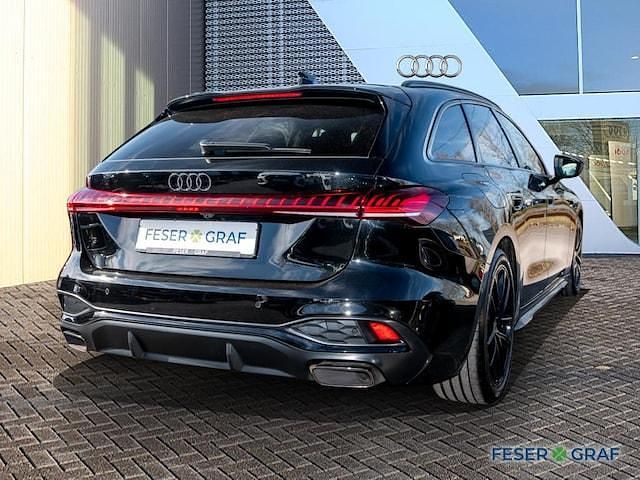 Gebraucht Audi A5 Sport 150 PS (110 kW) 2025 Mythosschwarz metallic Kombi