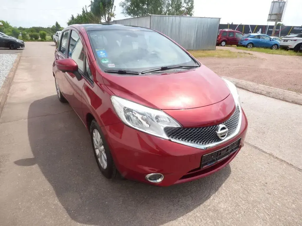 Gebraucht Nissan Note Acenta 80 PS (58 kW) 2014 Rot Kleinwagen