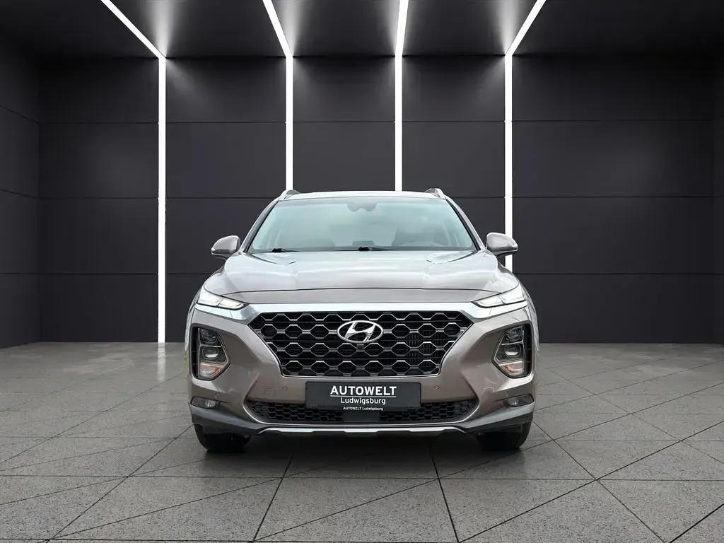 Gebraucht Hyundai Santa Fe Premium 200 PS (147 kW) 2020 Grau SUV