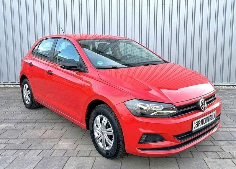Gebraucht VW Polo Trendline 65 PS (47 kW) 2018 Rot Kleinwagen