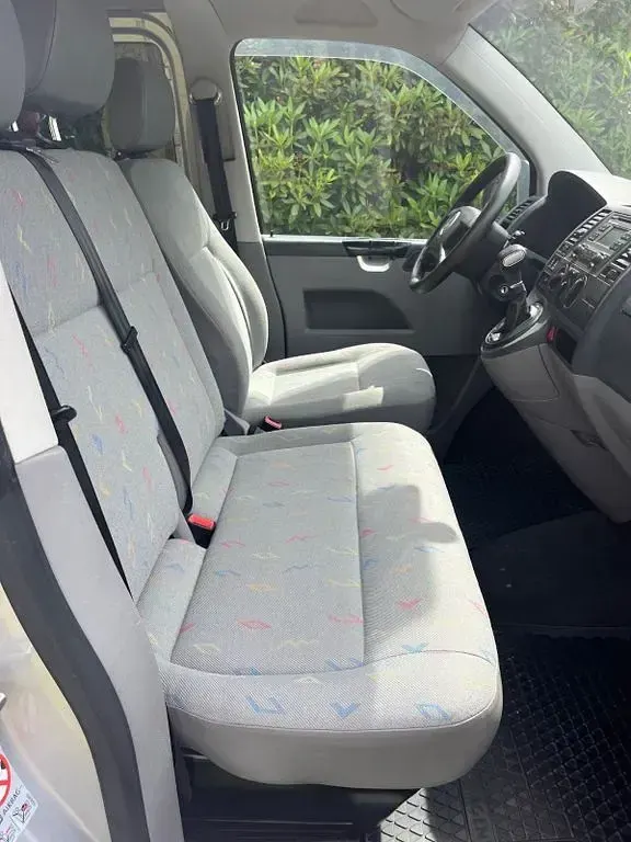 Gebraucht VW T5 131 PS (96 kW) 2007 Silber Van