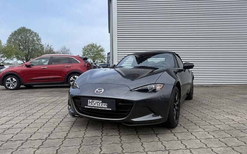 Grau Neu 2024 Mazda MX5 Prime-Line Cabrio | 26.880 € (Superpreis) - Bild 1/4