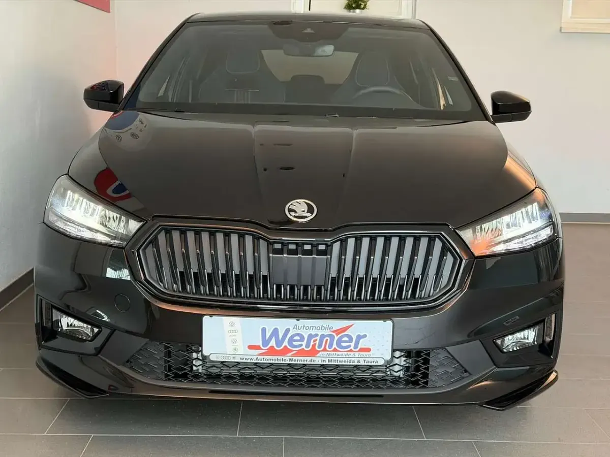 Neu Skoda Fabia Monte Carlo 116 PS (85 kW) 2026 Blackmagic perleffekt Kleinwagen