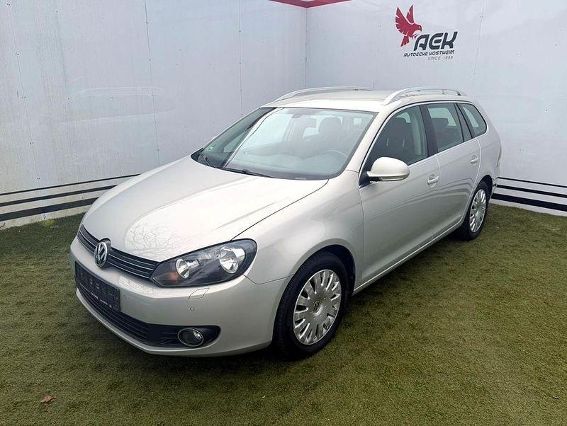 Gebraucht VW Golf VI S 122 PS (89 kW) 2011 Gold Kleinwagen