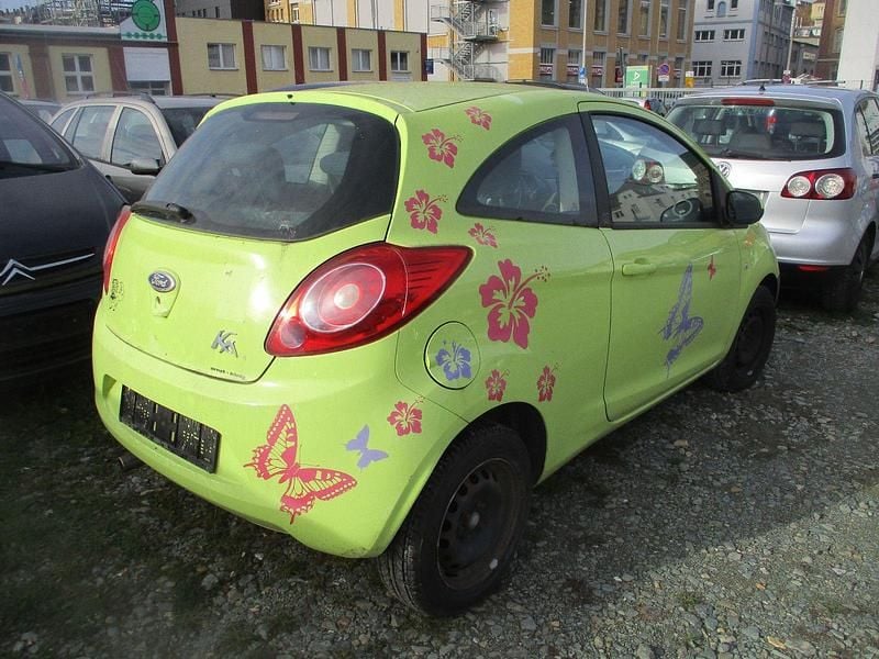 Gebraucht Ford Ka Trend 69 PS (50 kW) 2009 Grün Kleinwagen