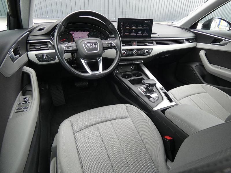 Gebraucht Audi A4 Advanced 163 PS (119 kW) 2021 Schwarz Limousine