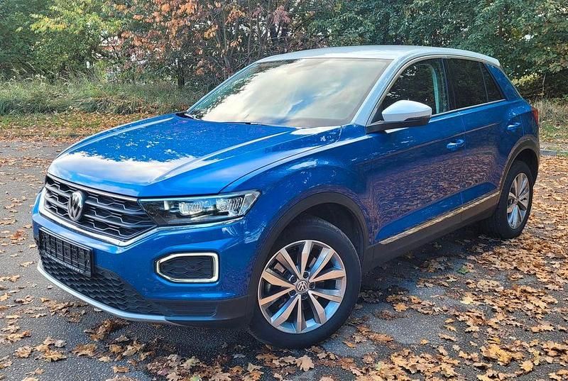 Blau Gebraucht 2018 VW T-Roc Style SUV | 13.300 € (Fairer Preis) - Bild 1/4