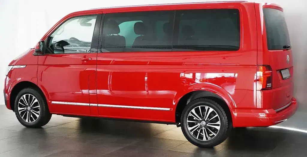 Gebraucht VW Multivan Edition 150 PS (110 kW) 2021 Rot Van / Kleinbus