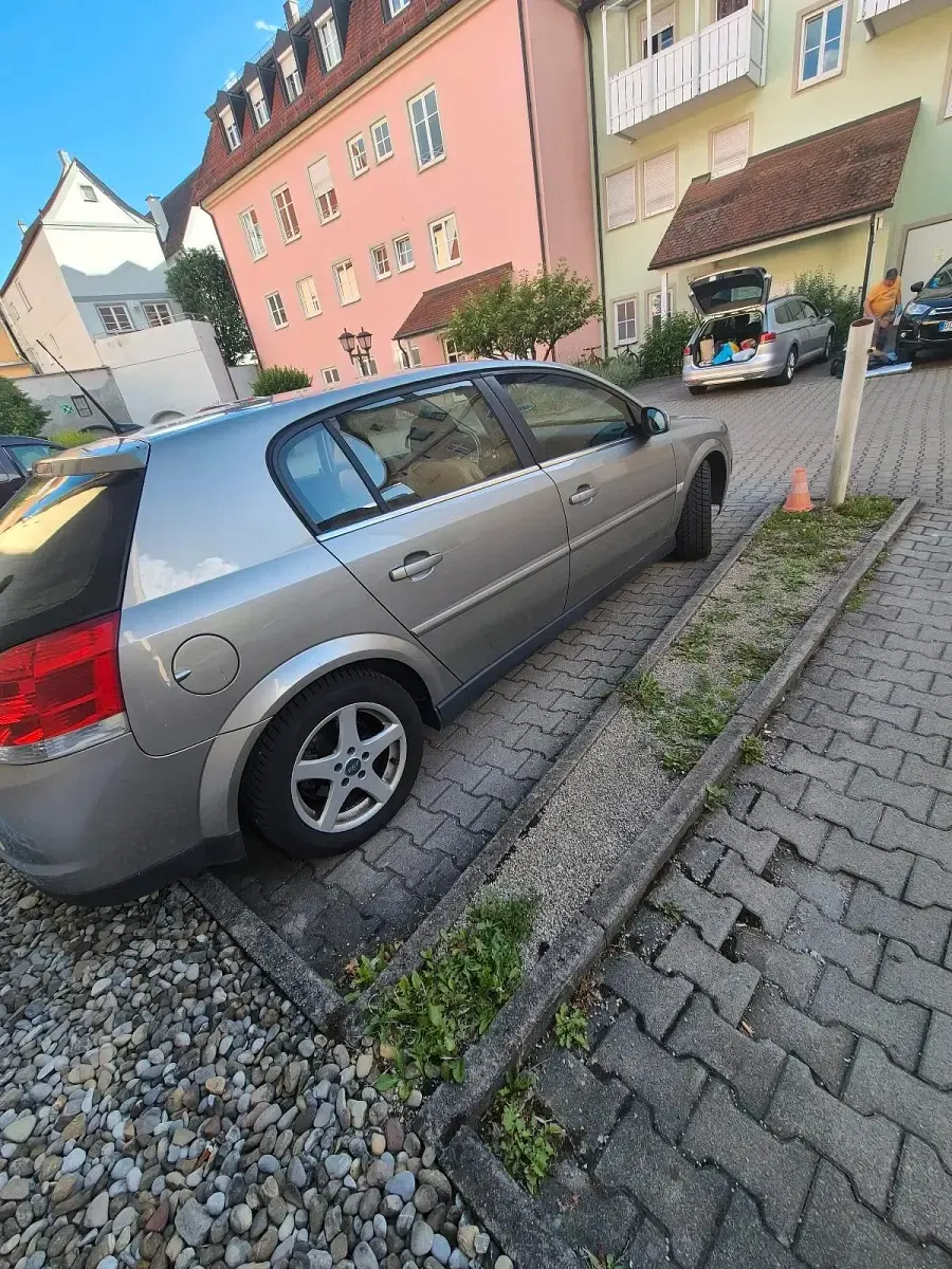 Gebraucht Opel Vectra 167 PS (122 kW) 2005 Gold Limousine