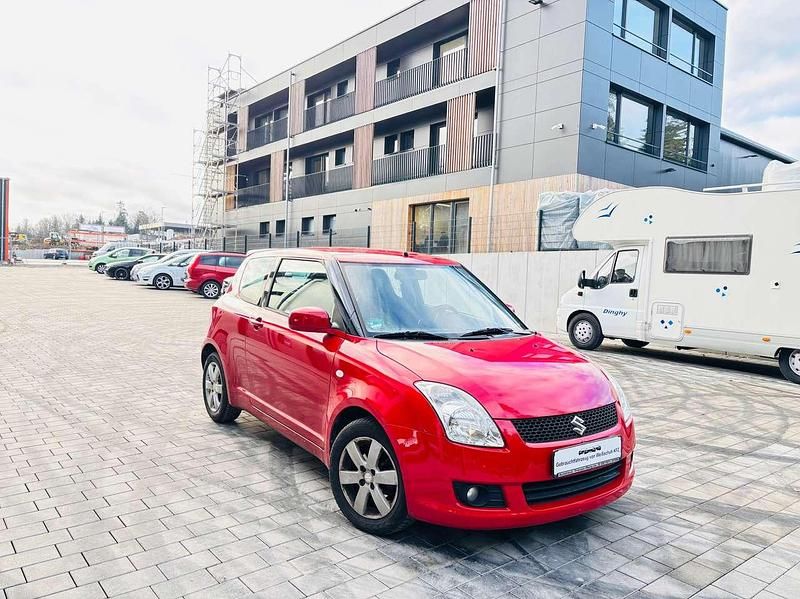 Gebraucht Suzuki Swift 92 PS (67 kW) 2009 Rot Kleinwagen