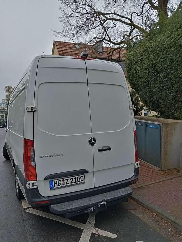 Gebraucht Mercedes Sprinter 143 PS (105 kW) 2021 Van