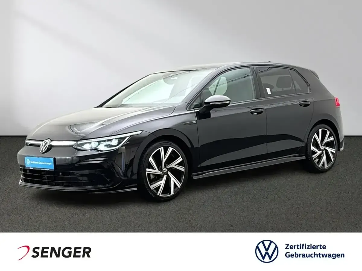 Gebraucht VW Golf VIII R-line 150 PS (110 kW) 2024 Limousine