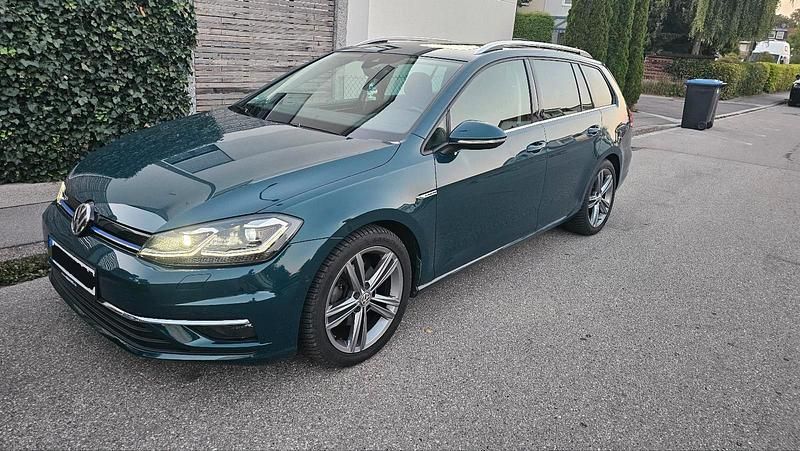 Gebraucht VW Golf VII Highline 135 PS (99 kW) 2018 Grün Kombi