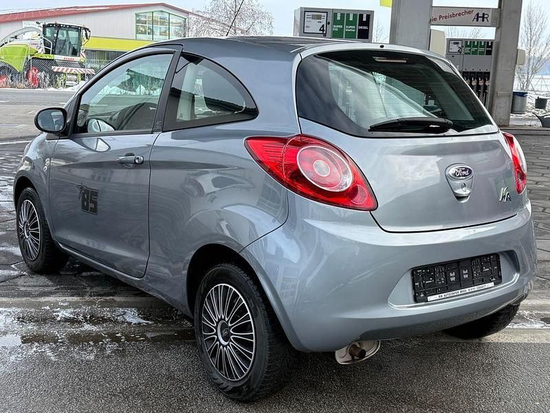 Gebraucht Ford Ka Trend 69 PS (50 kW) 2011 Grau Kleinwagen