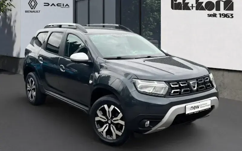 Gebraucht Dacia Duster Prestige 131 PS (96 kW) 2022 Grau SUV