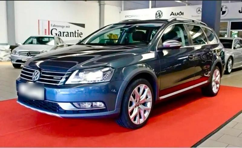 Gebraucht VW Passat Alltrack 177 PS (130 kW) 2013 Grau Kombi