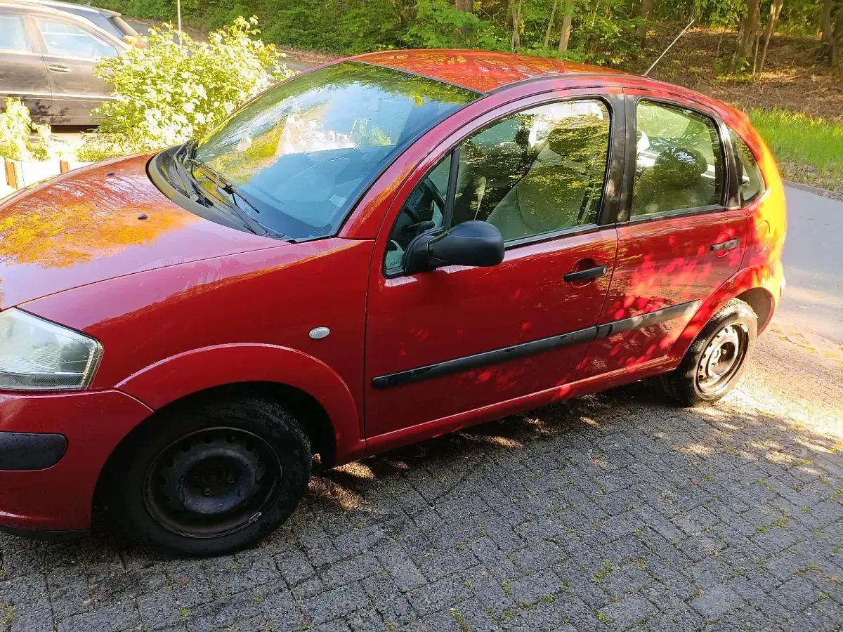 Gebraucht Citroën C3 60 PS (44 kW) 2002 Rot Kleinwagen